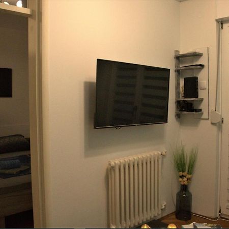 Novi Sad Apartman Tenigo Esterno foto