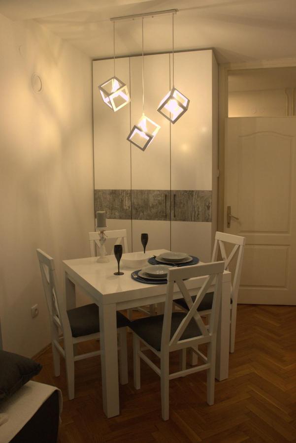 Novi Sad Apartman Tenigo Esterno foto