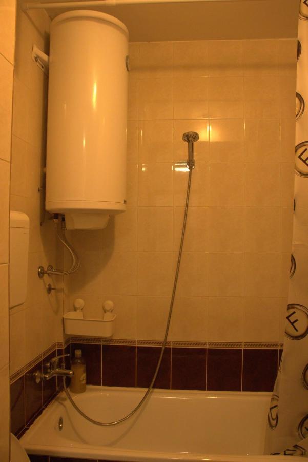 Novi Sad Apartman Tenigo Esterno foto