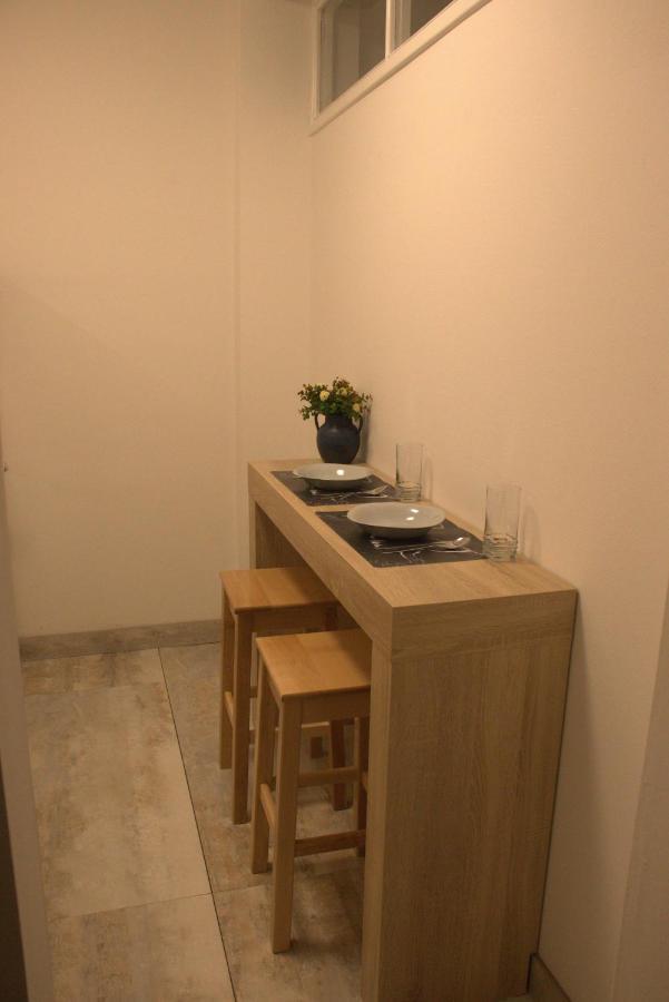 Novi Sad Apartman Tenigo Esterno foto
