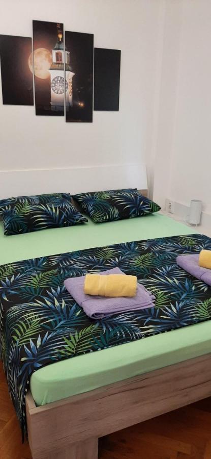 Novi Sad Apartman Tenigo Esterno foto